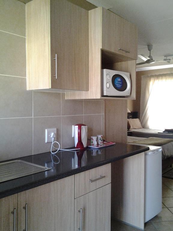 Airport Lodge Guest House Kempton Park Chambre photo