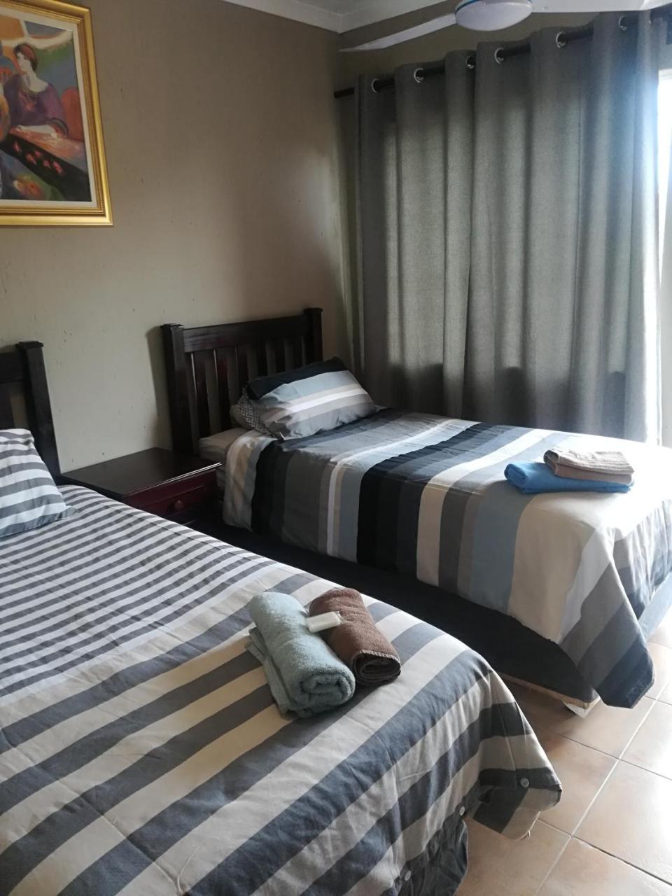 Airport Lodge Guest House Kempton Park Extérieur photo